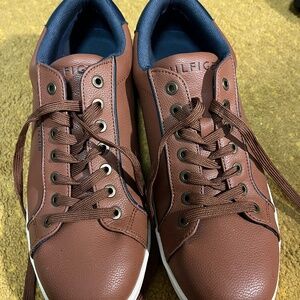 TOMMY HILFIGER LOUIE SNEAKER SHOES